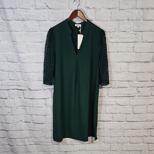 Emerald Green Midi Dress with V-neck and Lace Sleeves